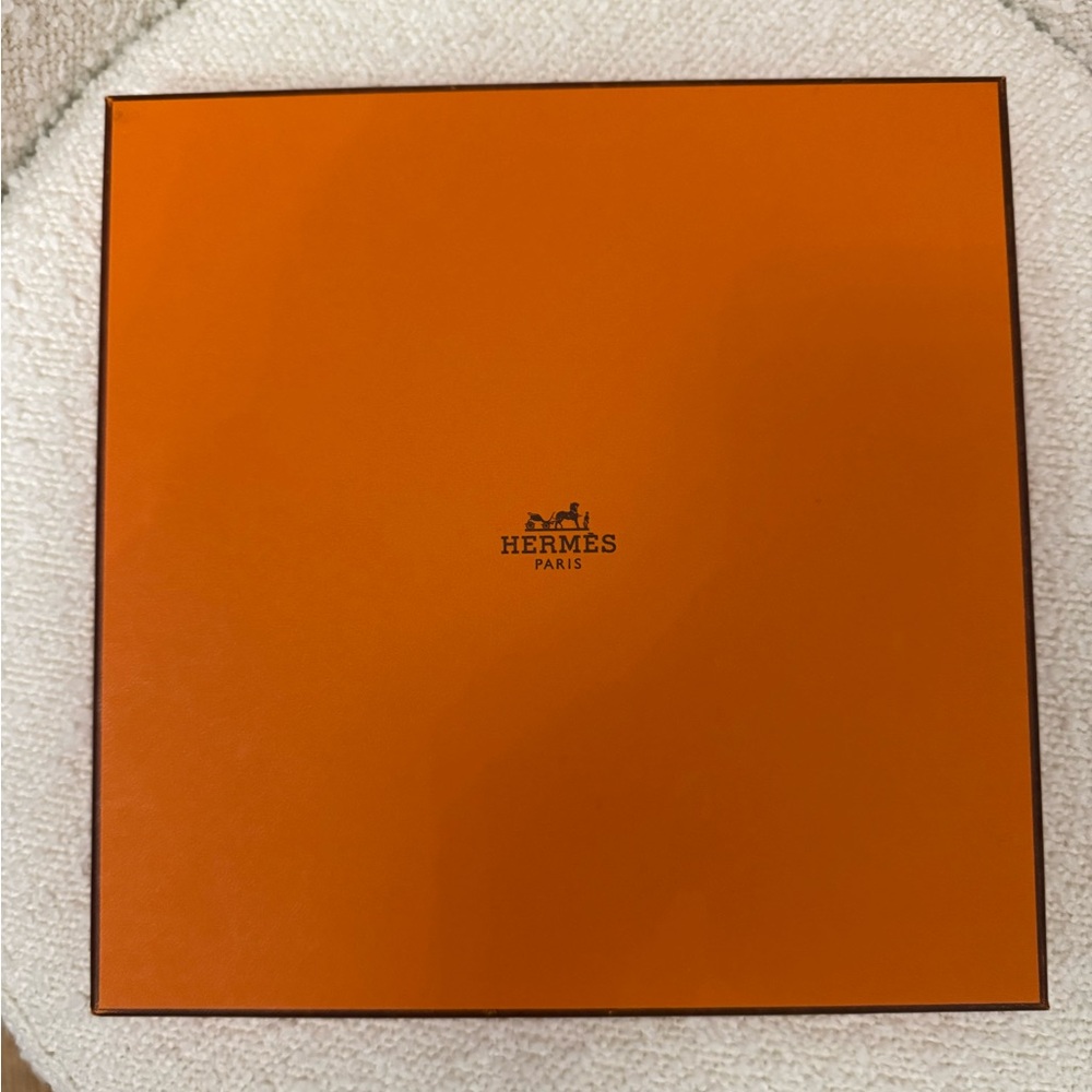 Hermès Orange Box